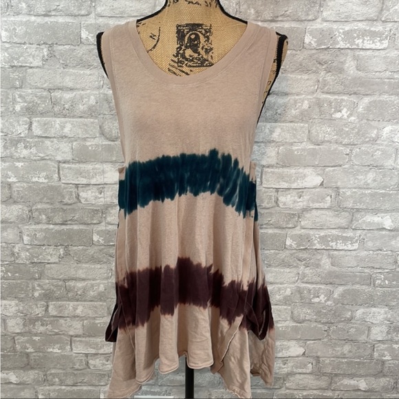 Free People Tops - Free People We the Free Sunrise Tunic Medium Distressed